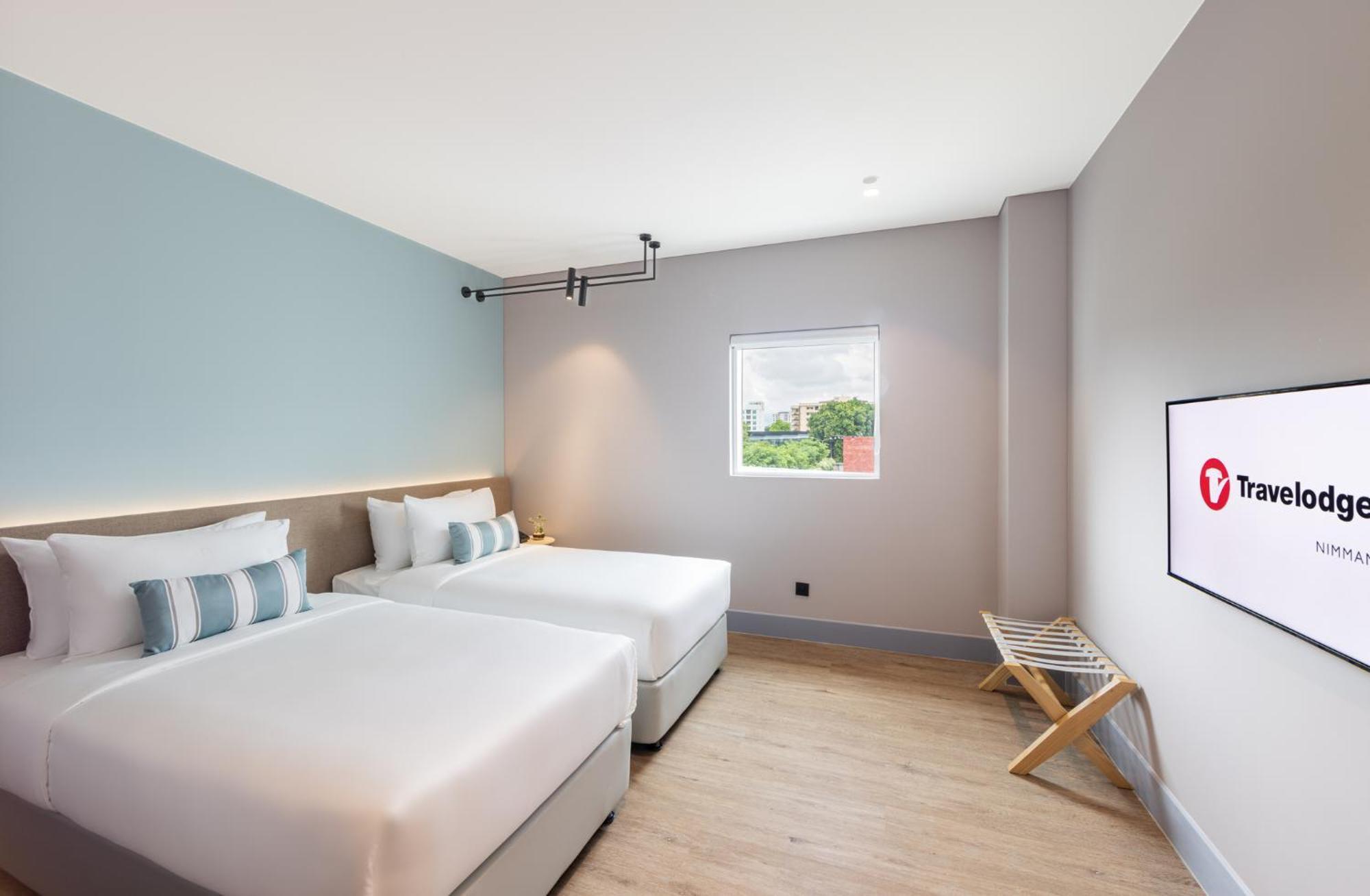 Travelodge Nimman Чиангмай Екстериор снимка