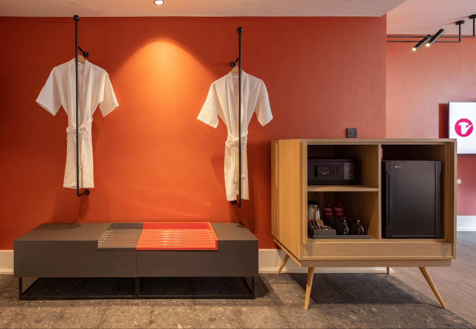 Travelodge Nimman Чиангмай Екстериор снимка